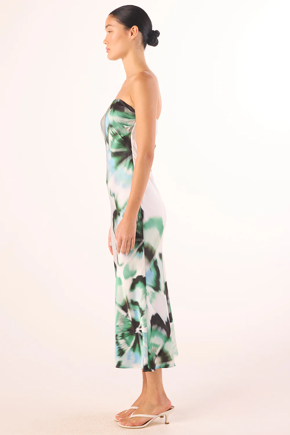 THARA DRESS - Image 3